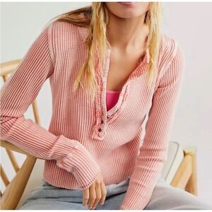 Free People FP One Pink Waffle Knit Henley Thermal Top Acid Wash Medium